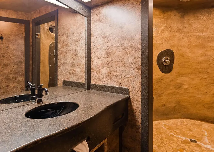 Western Inn&suites 3*