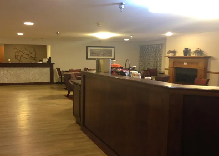 Western & Hotel 3*
